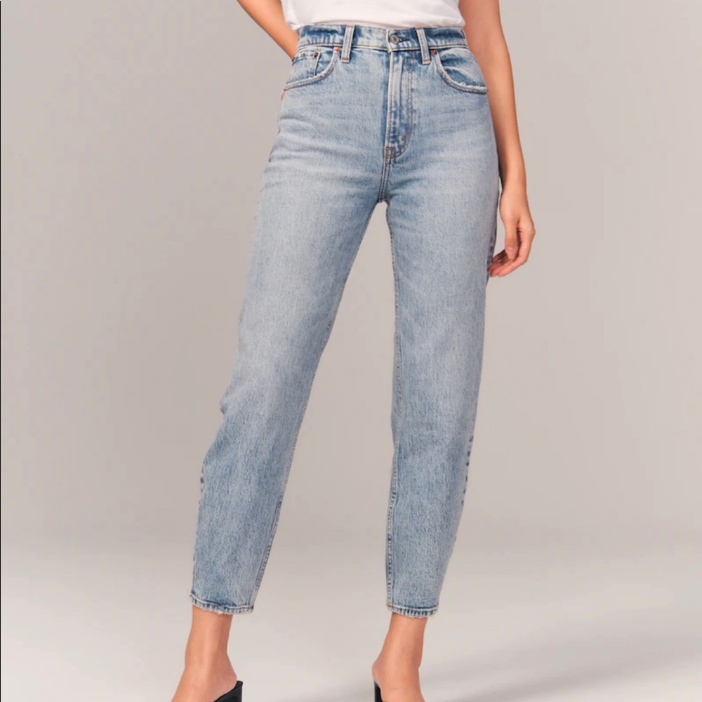 Abercrombie High Rise 80s Mom Jeans